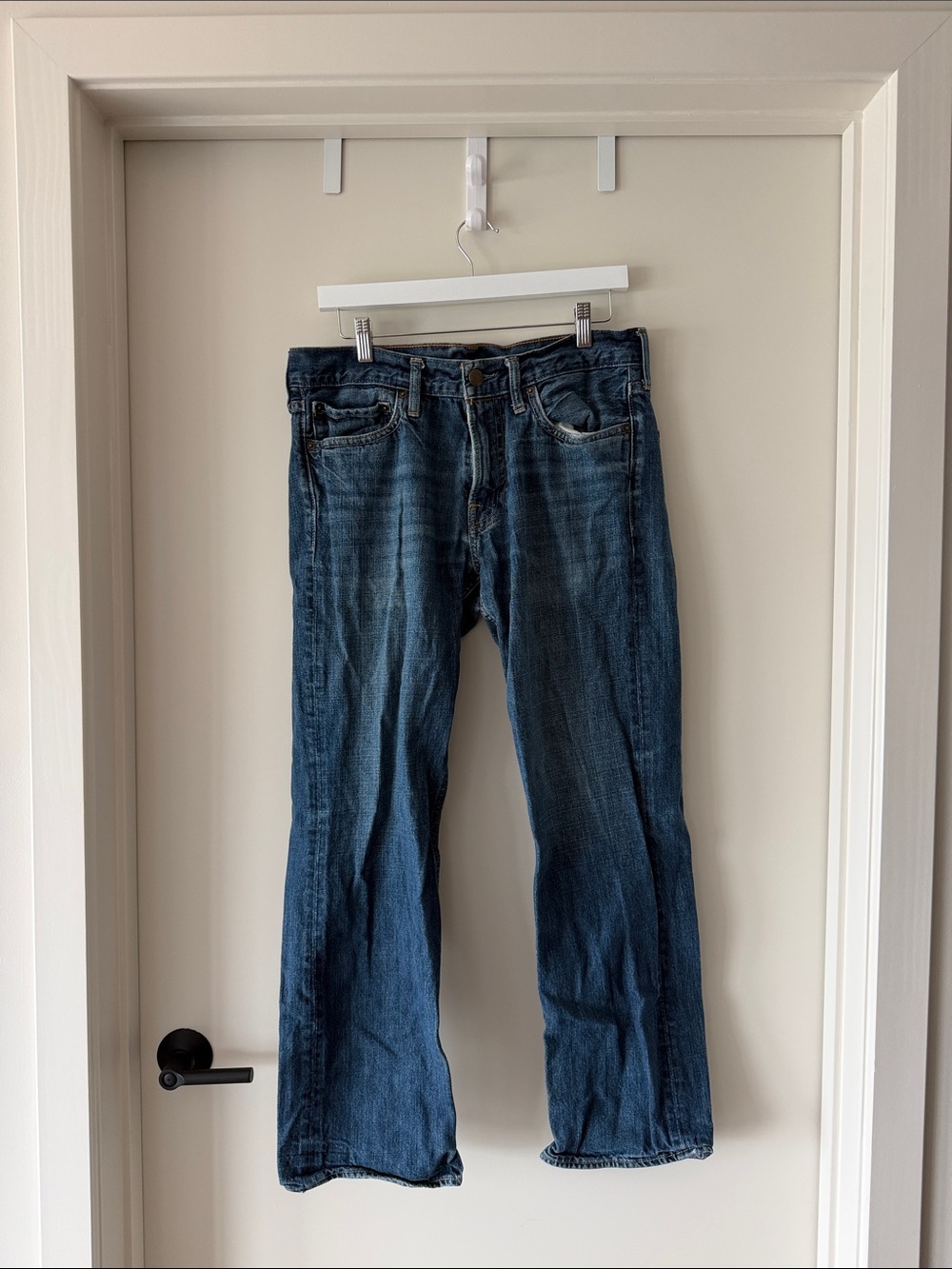 Hollister Men's bootcut jeans
